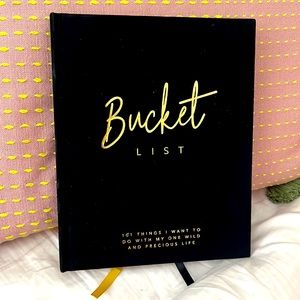 Black cute bucket list guided journal